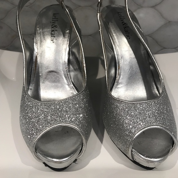 Kelly & Katie Silver Sparkle peep-toe heels - Picture 2 of 10